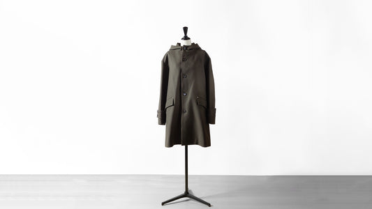MACKINTOSH:タイムレスに着られる正統派フーデットコート