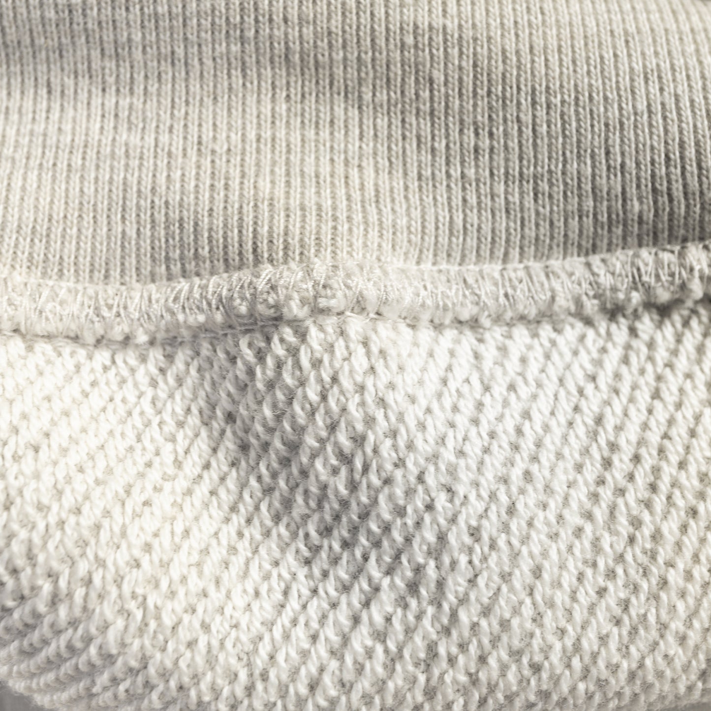AMERICANA REVERSE WEAVE CREW