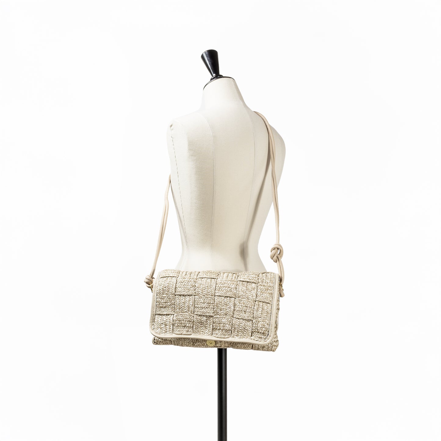 25SS VIAMAILBAG MILA フラップラフィアバッグ