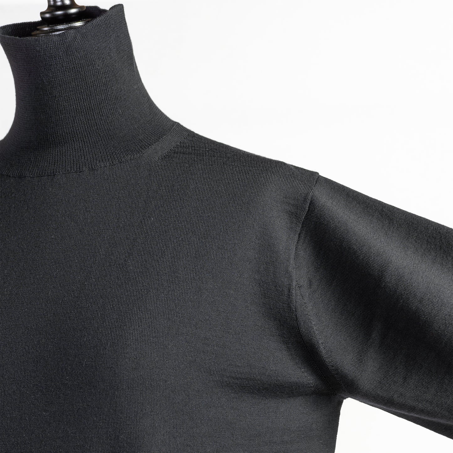 BTONER UNISEX SUPERIOR HIGE GAUGE TURTLE NECK