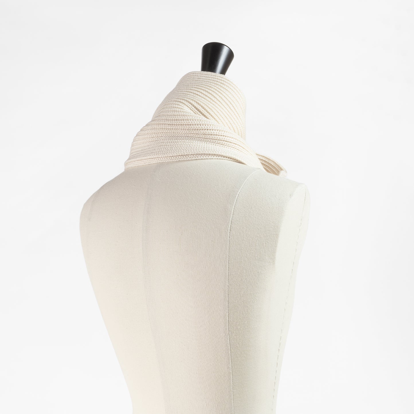 BATONER SOLID WOOL MUFFLER
