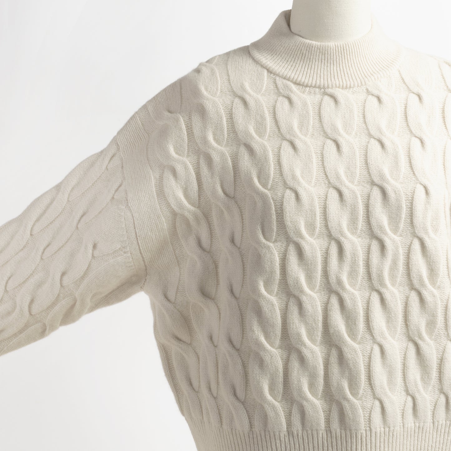 BATONER SUPREME LAMB CABLE MOCK NECK