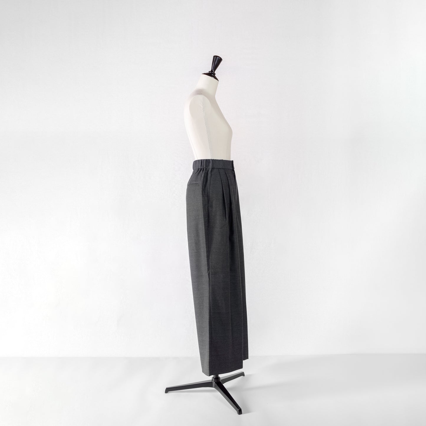 BATONER WOMEN ARMY CLOTH TUCK EASY WIDE PANTS