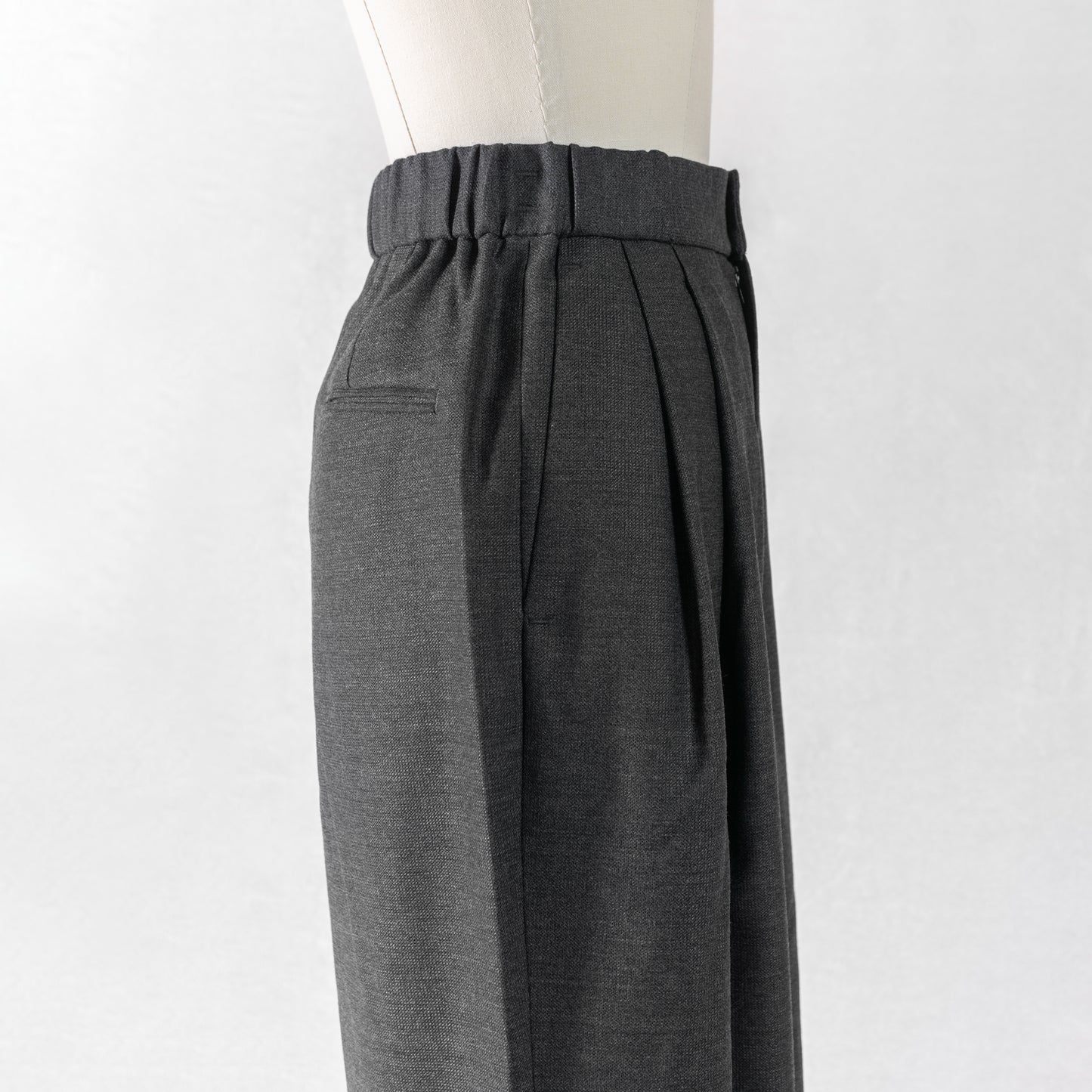BATONER WOMEN ARMY CLOTH TUCK EASY WIDE PANTS