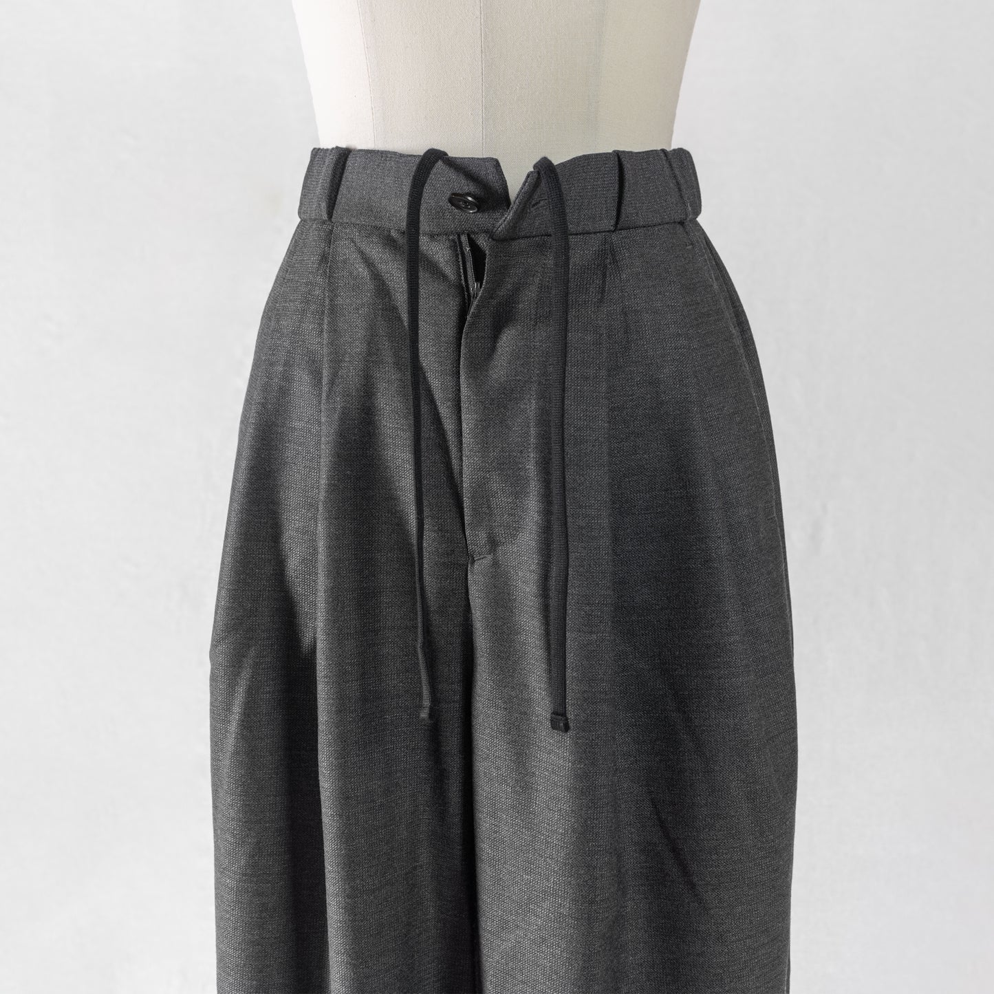 BATONER WOMEN ARMY CLOTH TUCK EASY WIDE PANTS