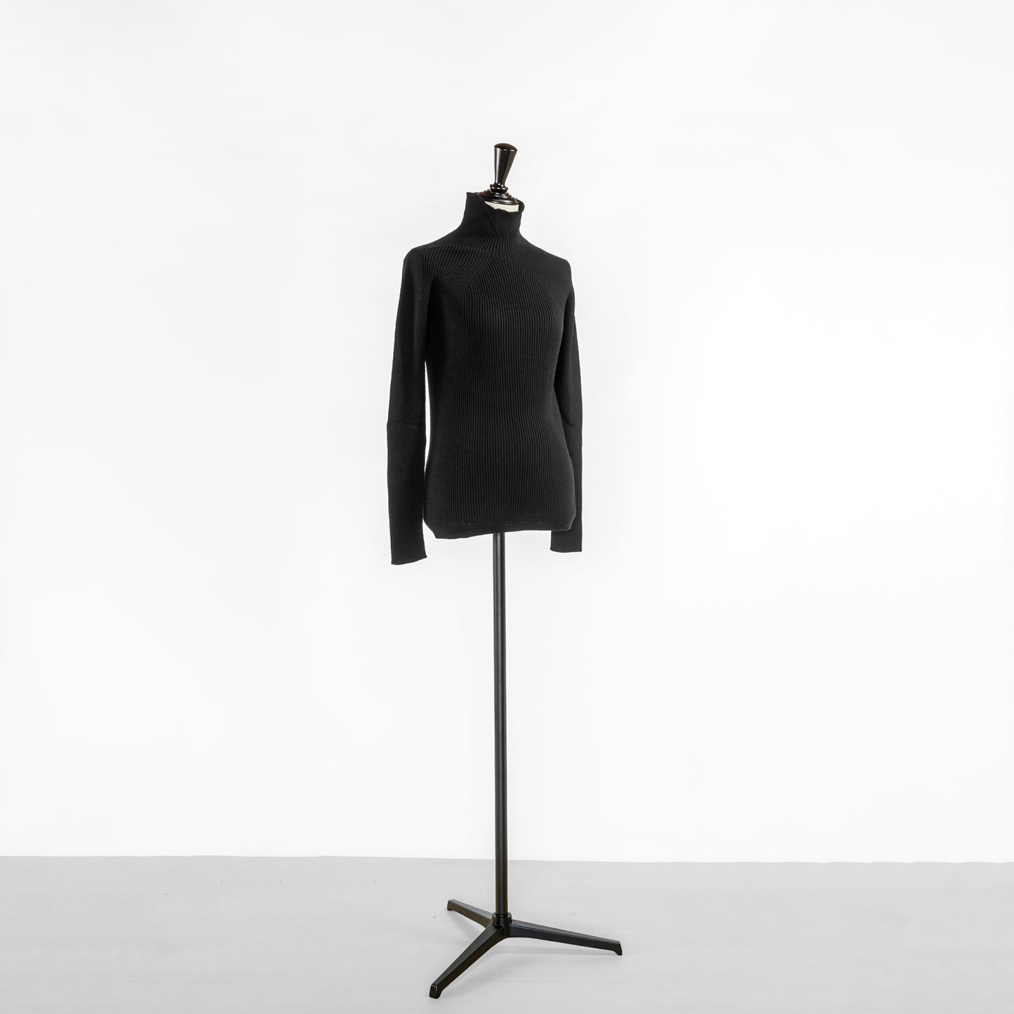 BATONER RIBNITURE TURTLE NECK
