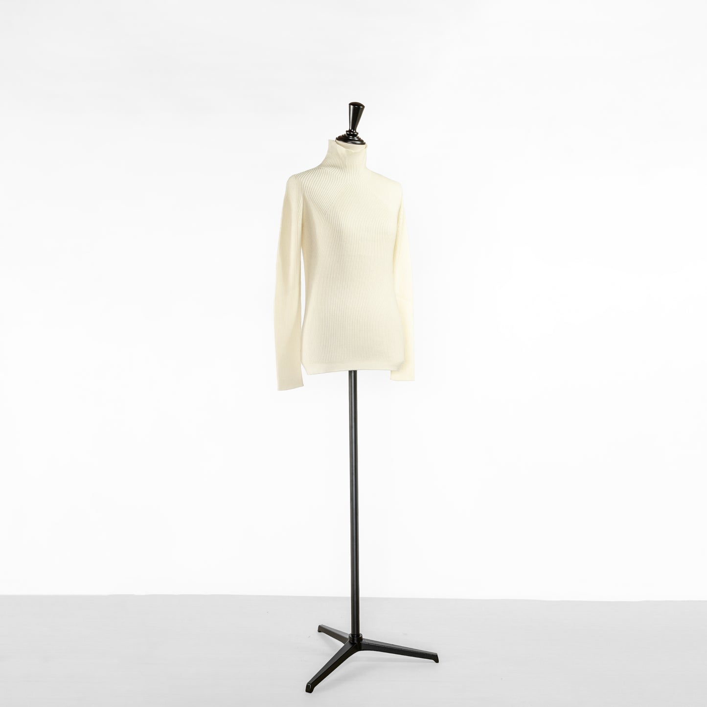 BATONER RIBNITURE TURTLE NECK