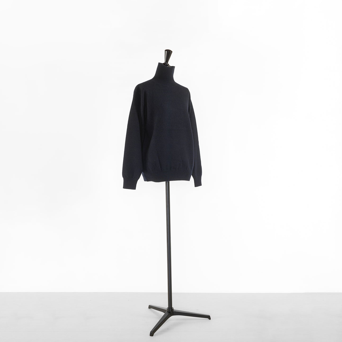 BATONER UNISEX INNOCENT CASHMERE TURTLE NECK