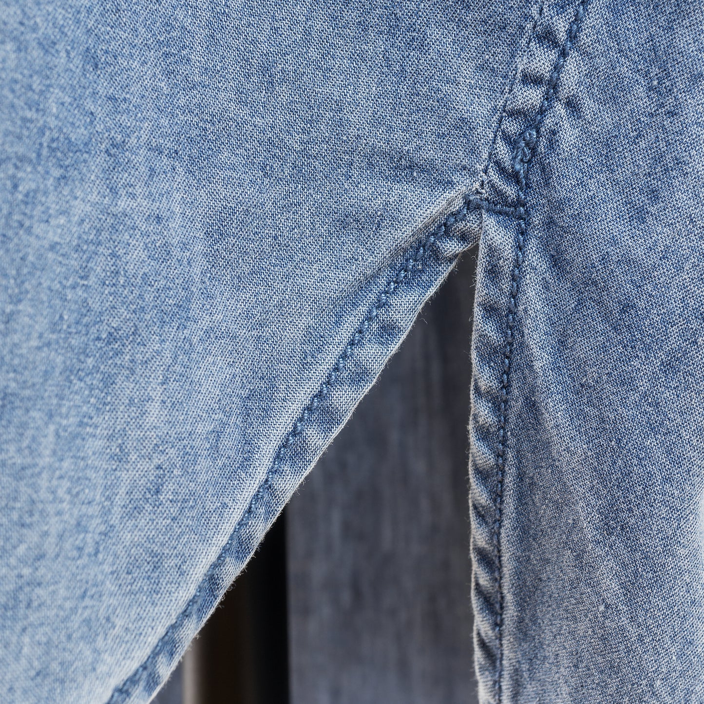 cafune CHAMBRAY BAND COLLAR LONG SHIRT