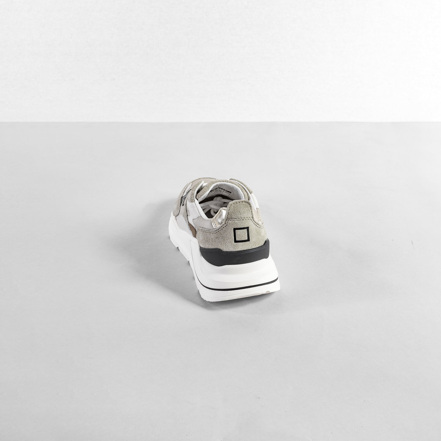 D.A.T.E FUGA NYLON BEIGE