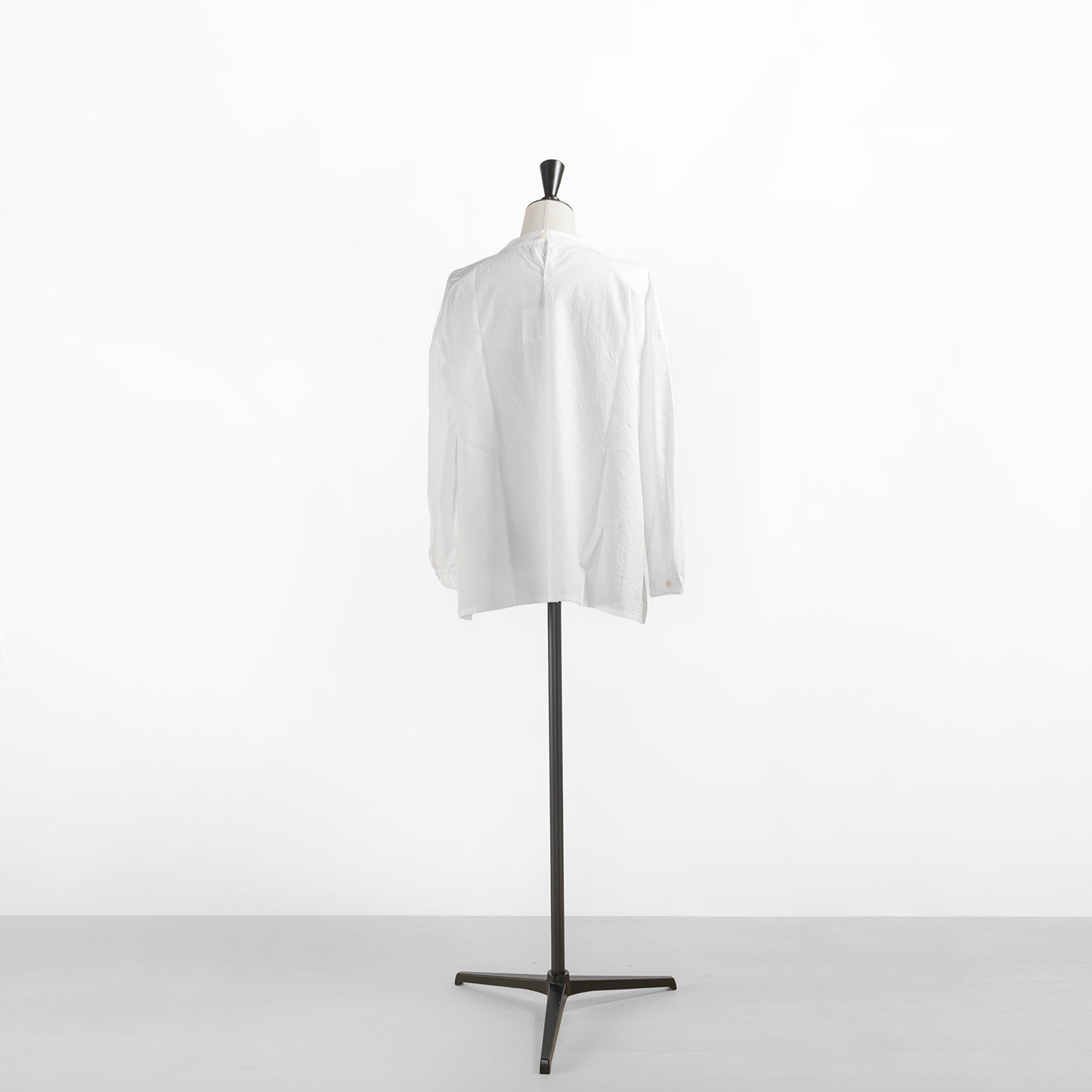 grin BROAD BOTTLE NECK TUCK SHIRT