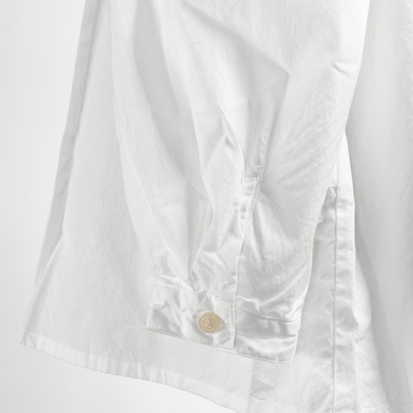 grin BROAD BOTTLE NECK TUCK SHIRT