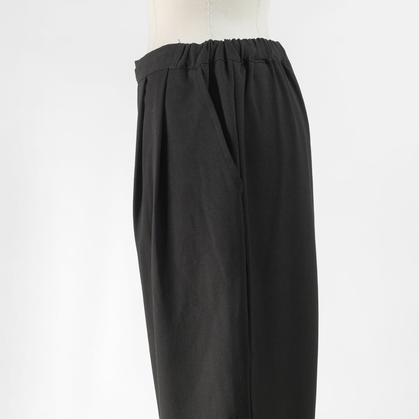 grin TR WARM TUCK WIDE PANTS