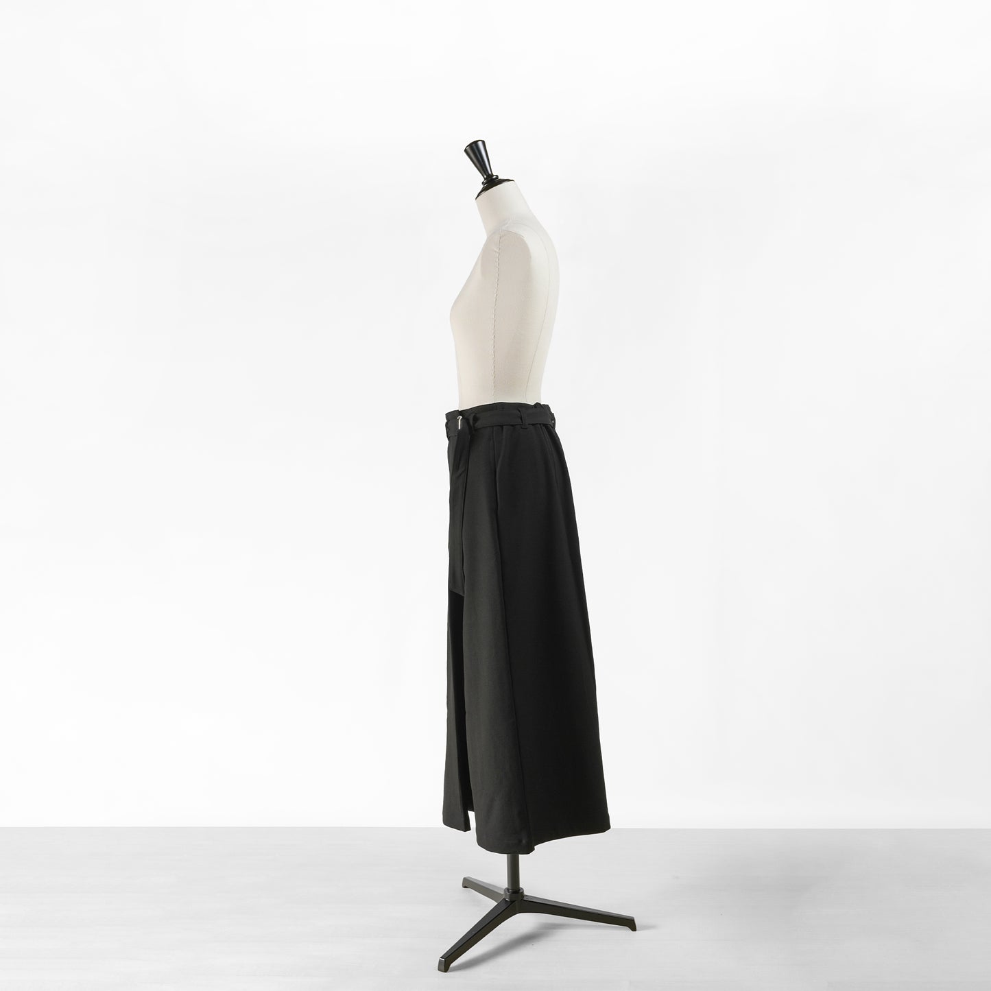 grin TR WARM TWILL SARONG SKIRT