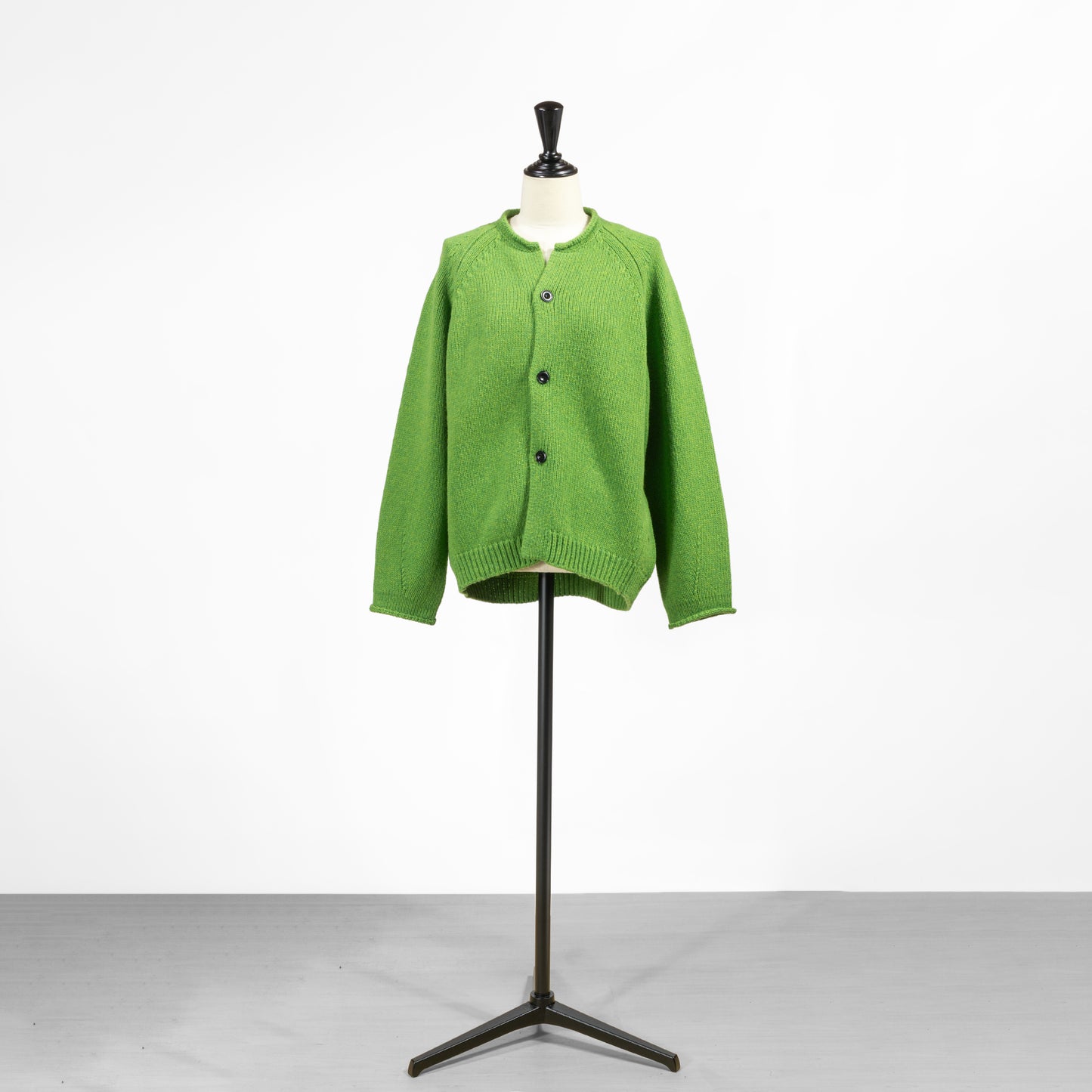 25AW grin シェパードAirラグランカーディガン 8254K-001