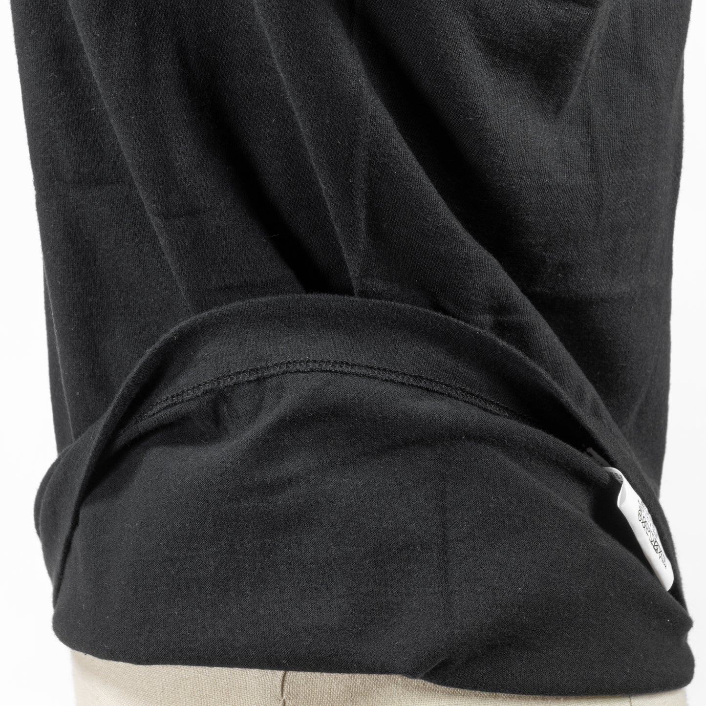 25SS Hanes ジャパンフィットクルーネックTシャツ 5.3oz ホワイト&ブラック2枚組