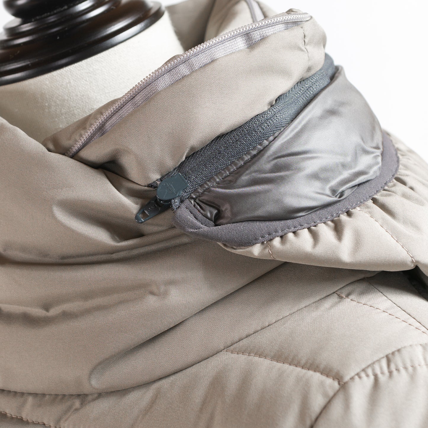 HERNO LAMINAR GORE-TEX WINDSTOPER A SHAPE