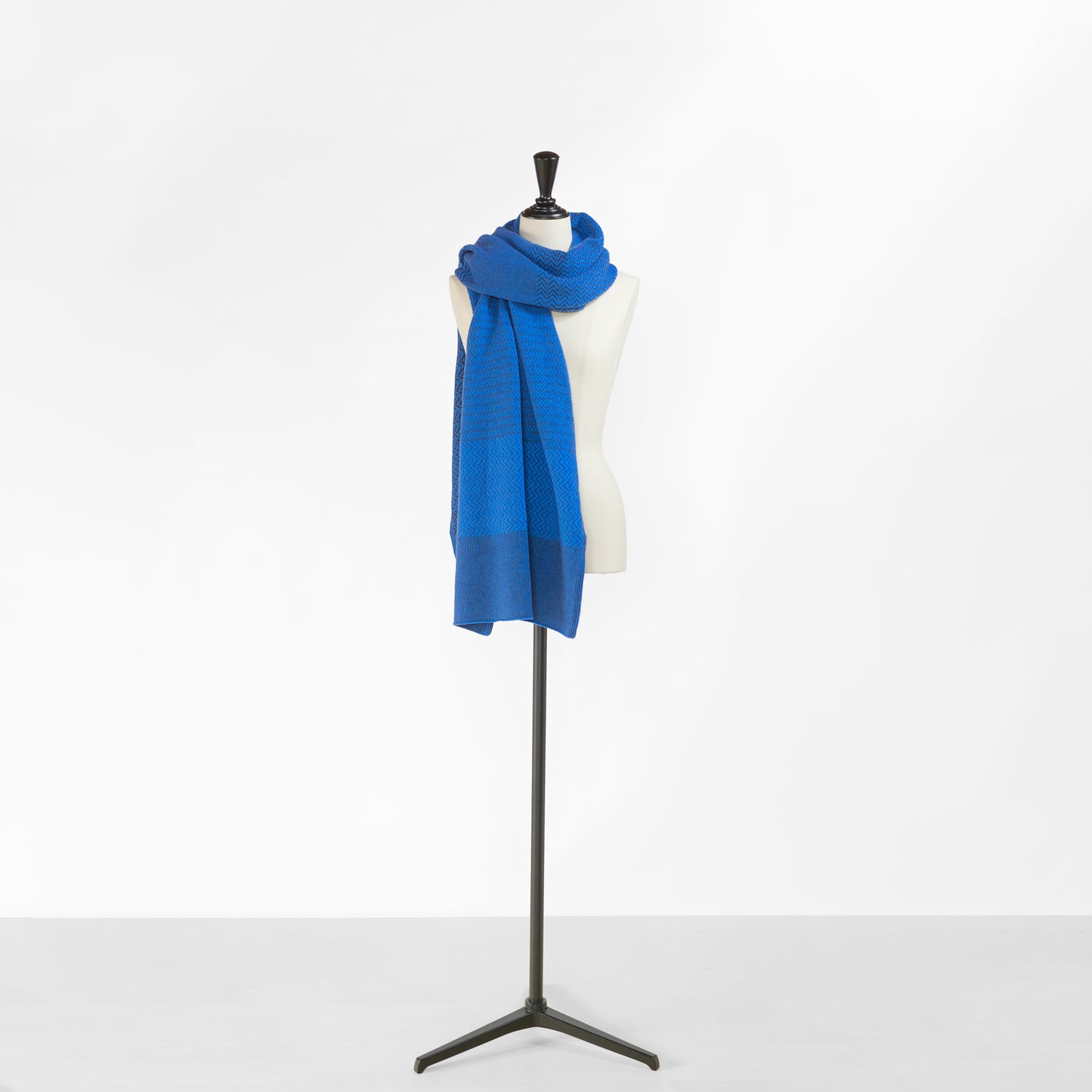Johnstons of Elgin JACQUARD SCARF 195×50