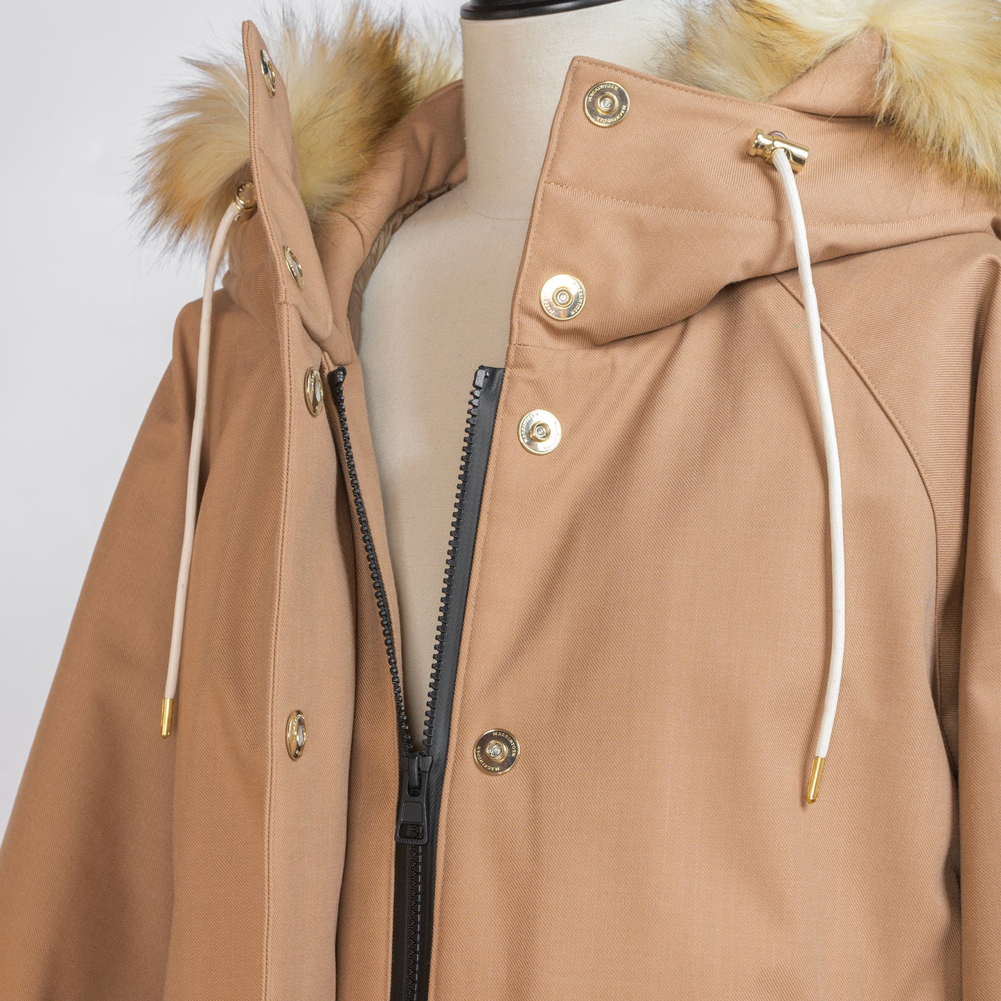 MACKINTOSH RAINTEC SKYE PARKA DOWN SHORT MILK TEA
