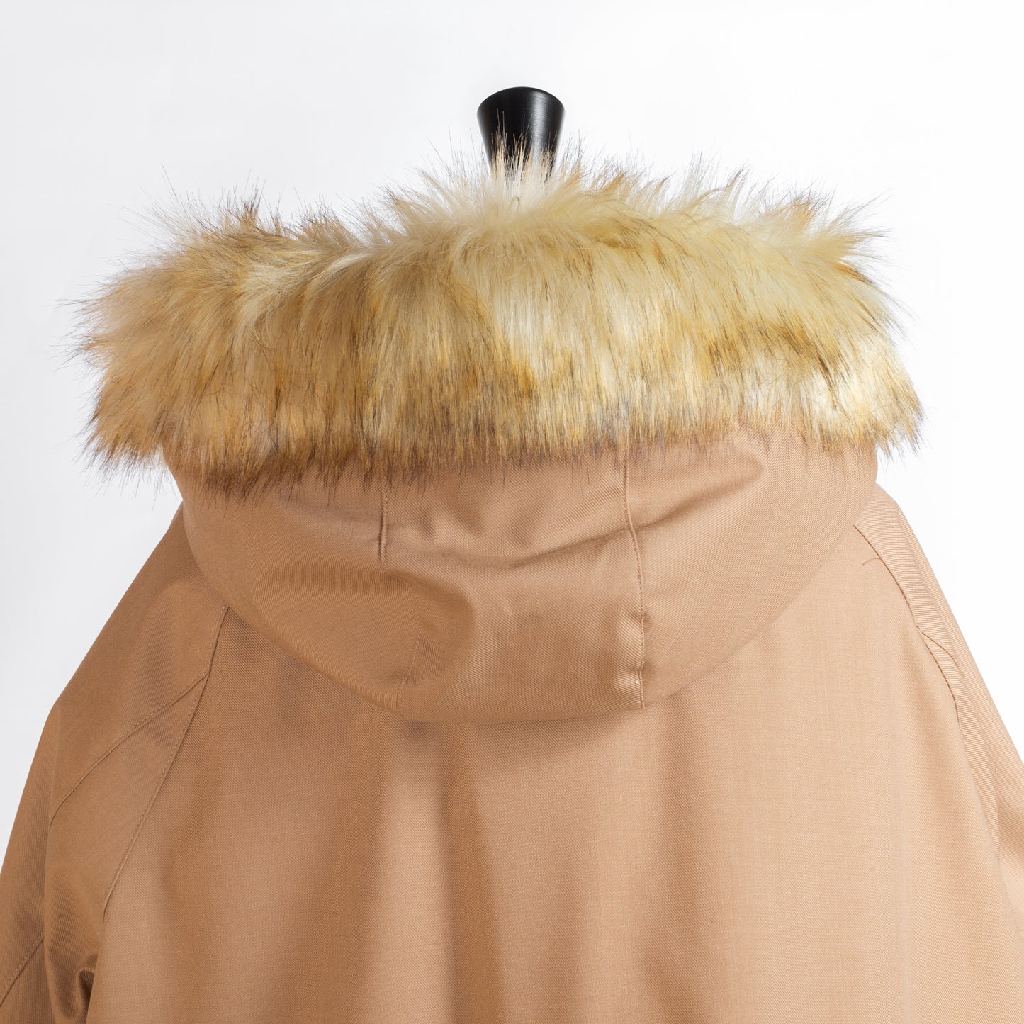 MACKINTOSH RAINTEC SKYE PARKA DOWN SHORT MILK TEA