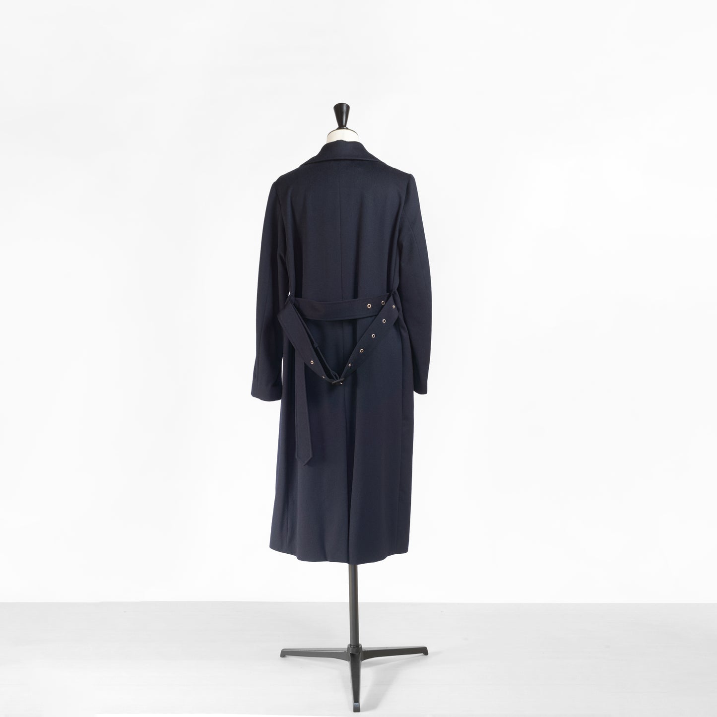 MACKINTOSH KINNARD NAVY
