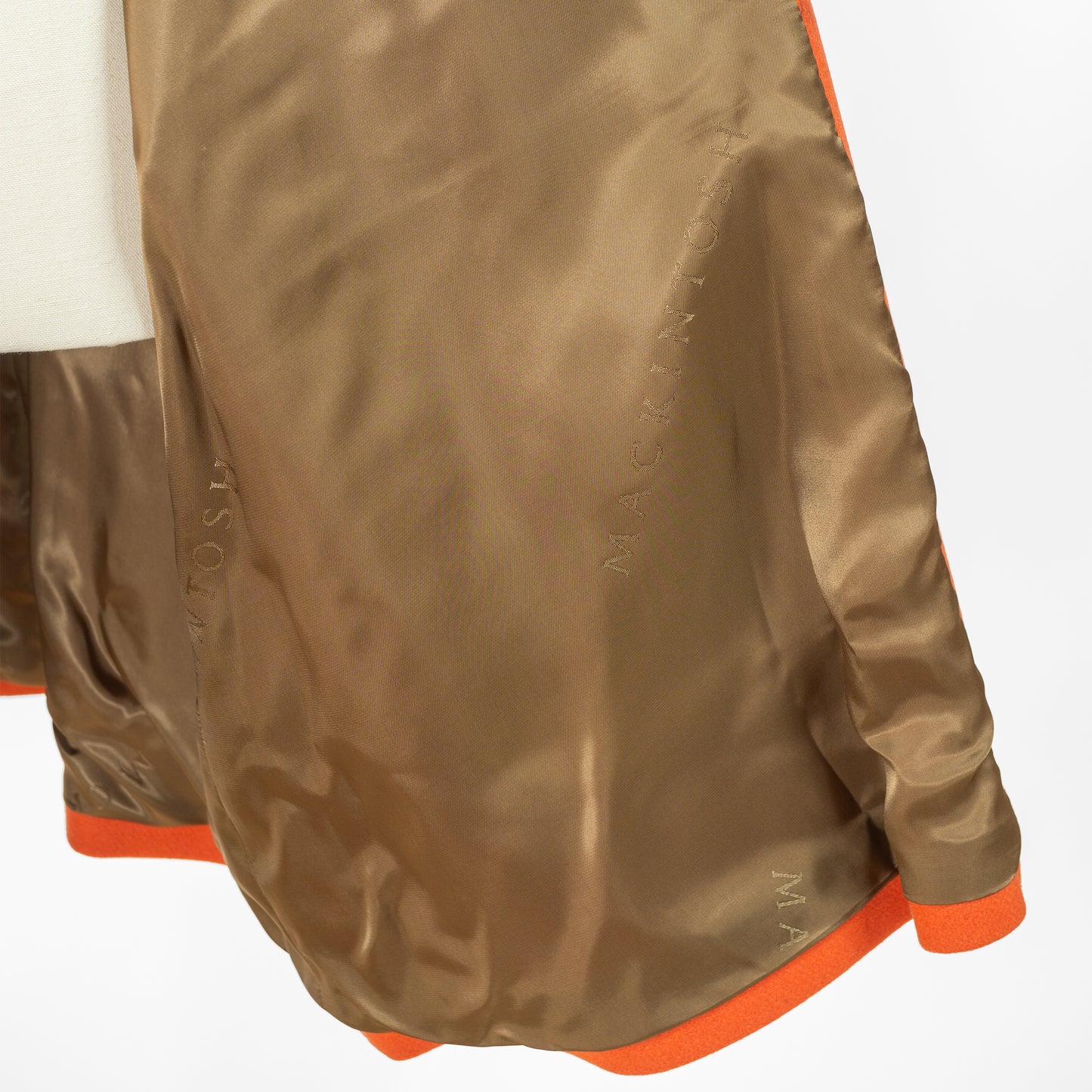 MACKINTOSH NEW HUMBIE NO COLLAR METAL BUTTON JAFFA