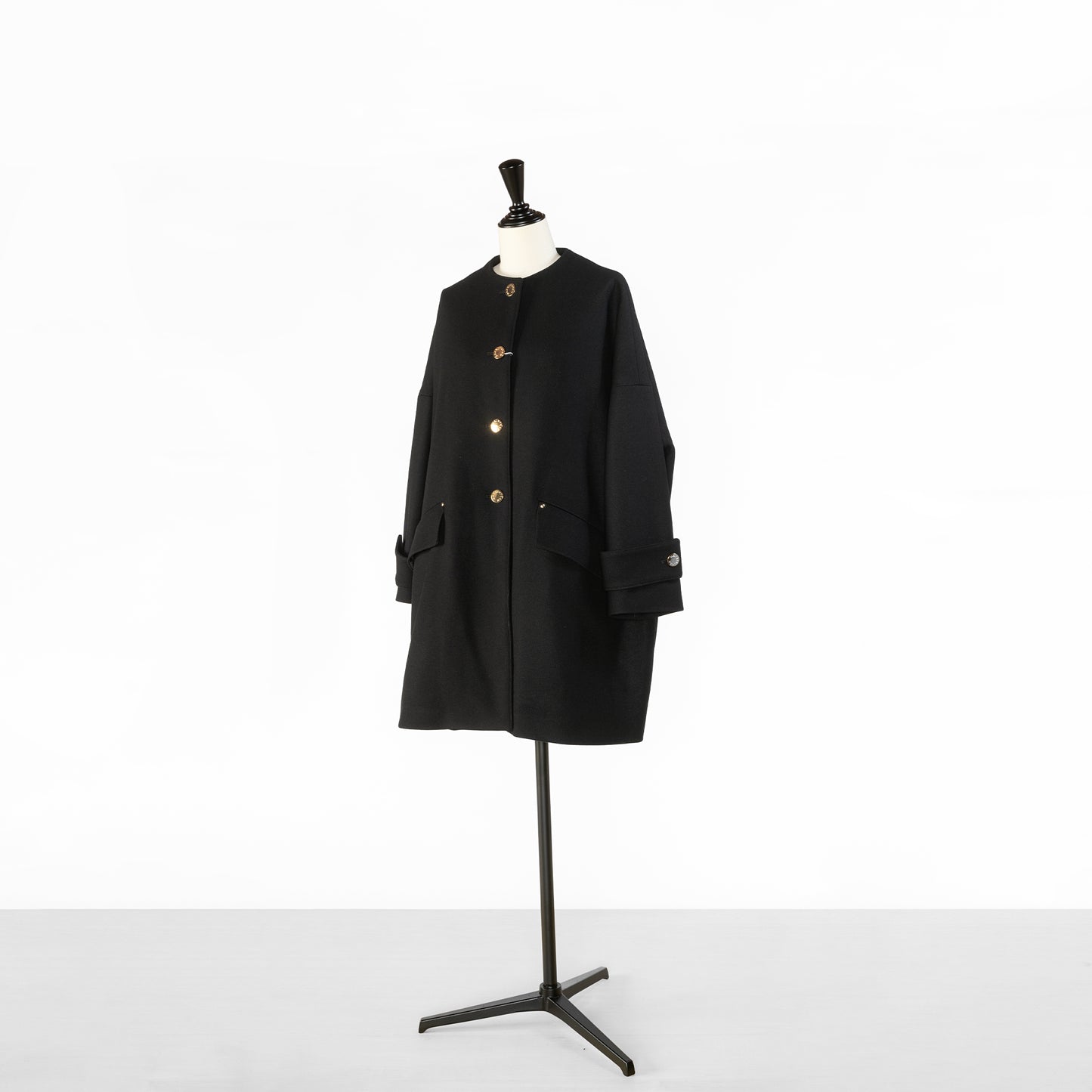 MACKINTOSH NEW HUMBIE NO COLLAR METAL BUTTON
