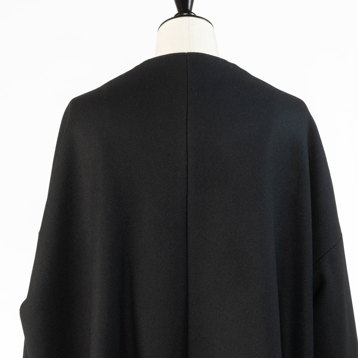 MACKINTOSH NEW HUMBIE NO COLLAR METAL BUTTON