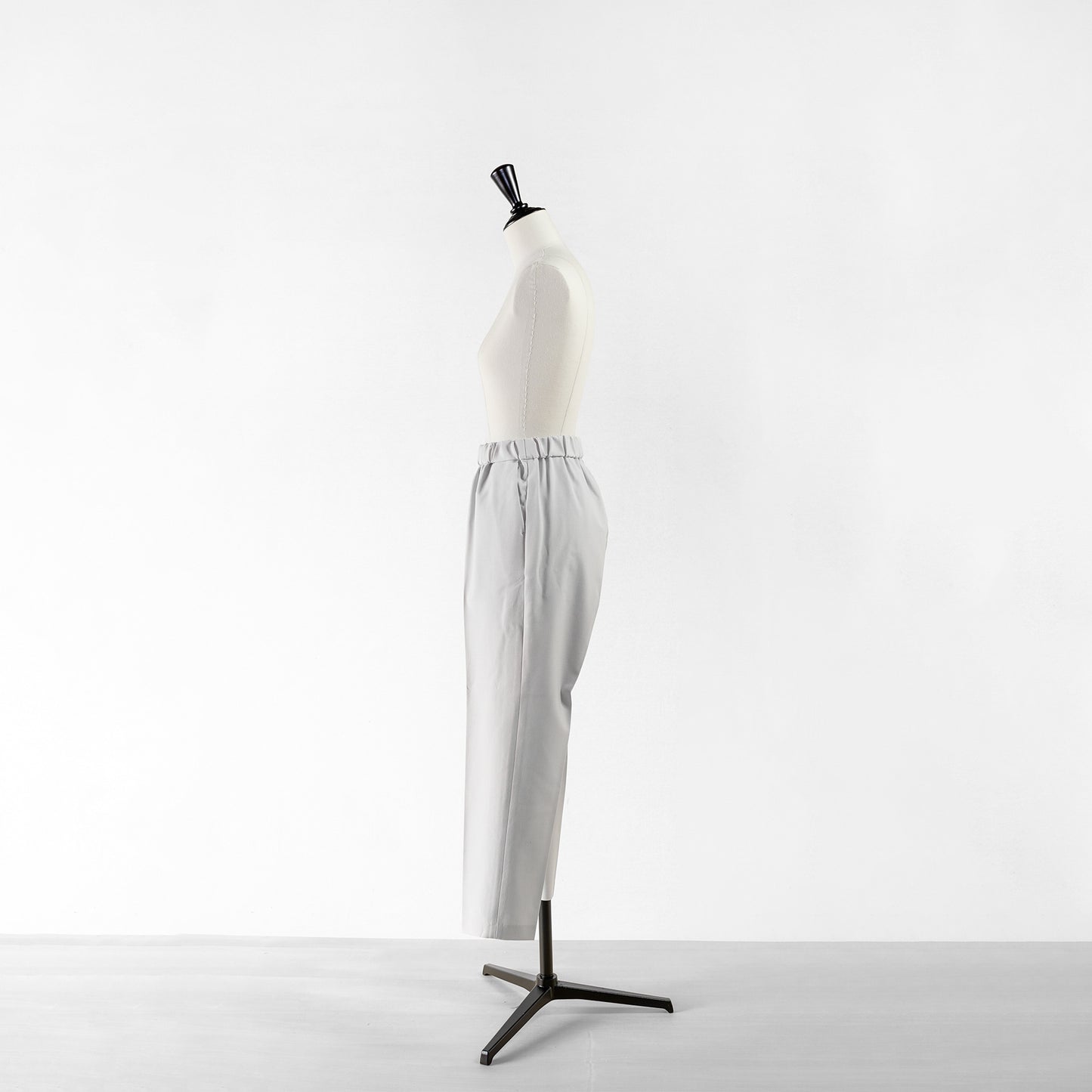 mizuiro ind CENTER PRESS PANTS