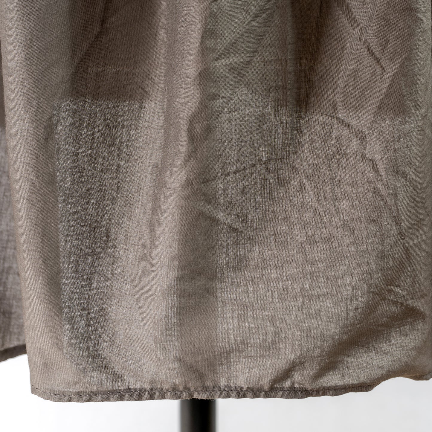 mizuiro ind BACK GATHERD WIDE SHIRT
