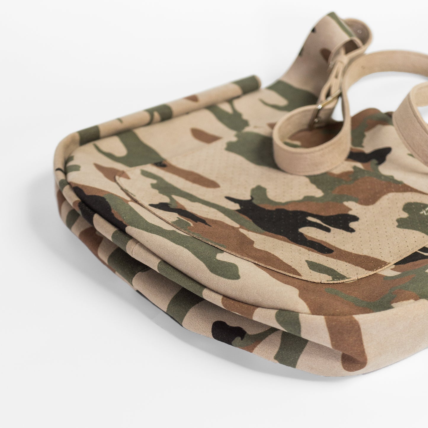 MNNG CLIONE MEDIUM SHOULDER CAMO