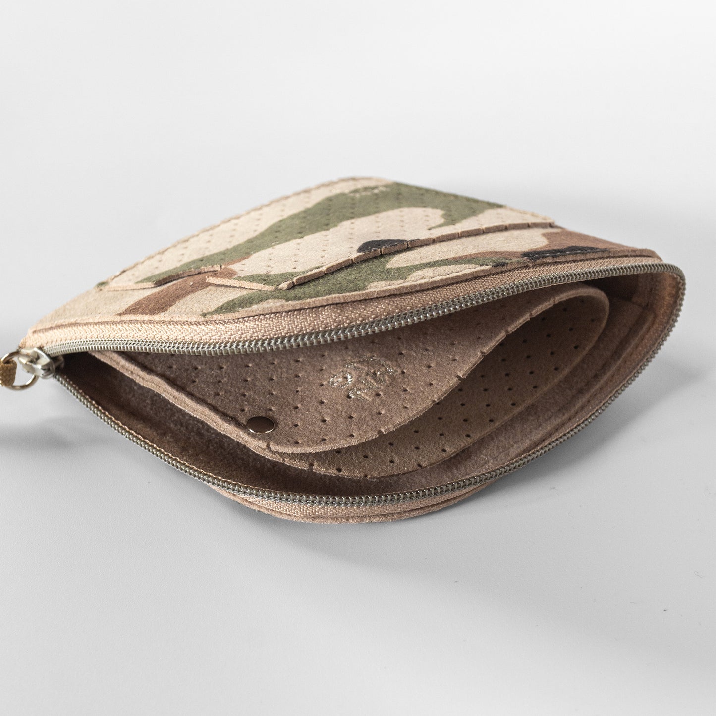 MNNG SECTER SHORT WALLRET CAMO