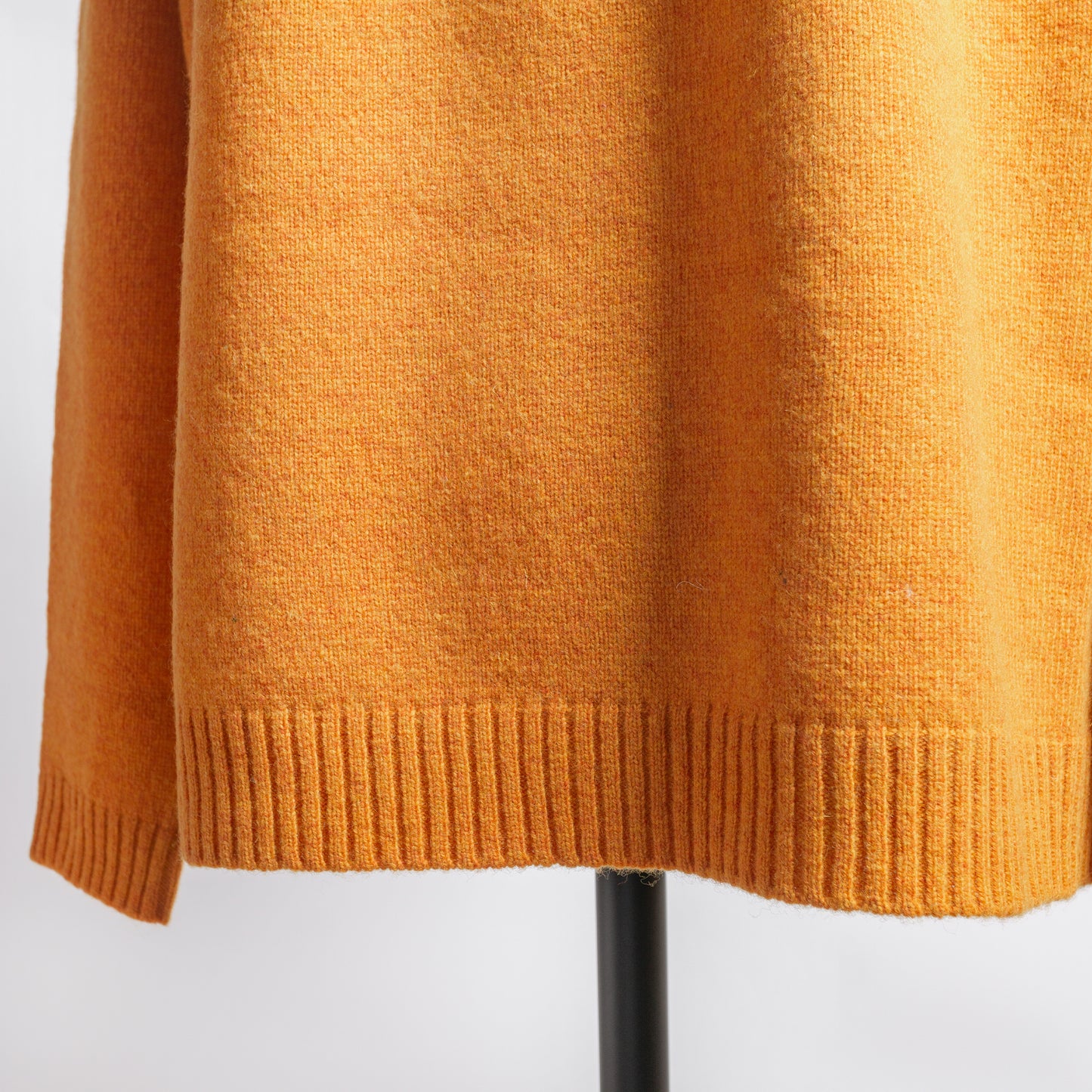 NATURAL LAUNDRY LAMB NYLON BRED JACQUARD PULL OVER