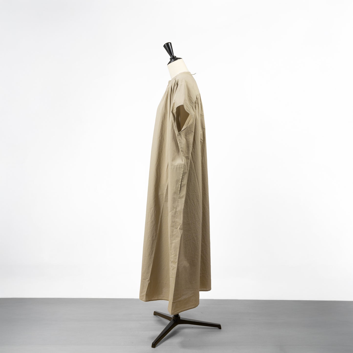 25SS NATURAL LAUNDRY タイプライターギャザーワンピース