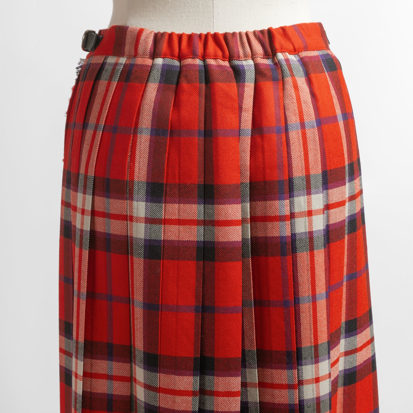 O'NEIL OF DUBLIN LONG EASY QUILT 83cm TARTAN