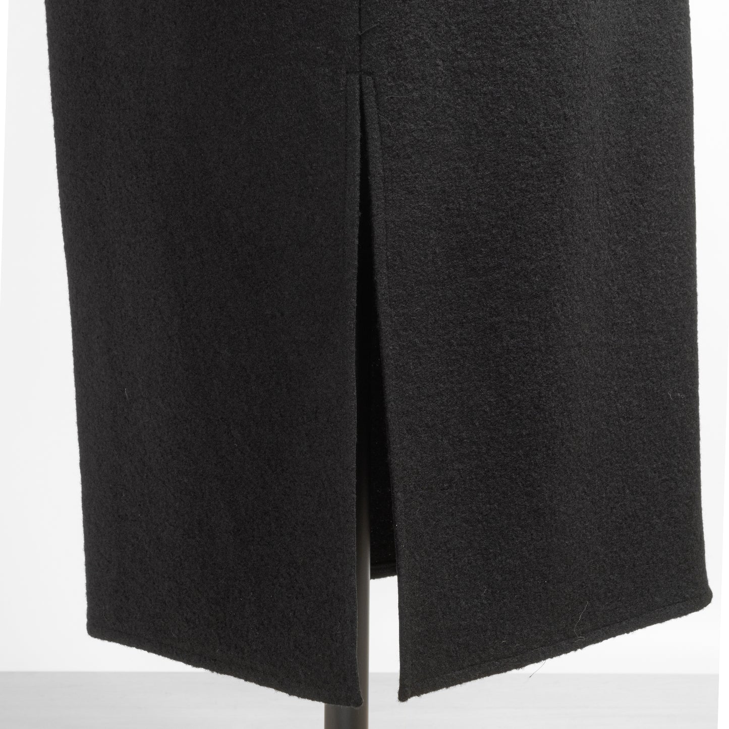 PASSIONE FELT WOOL PENCIL SKIRT