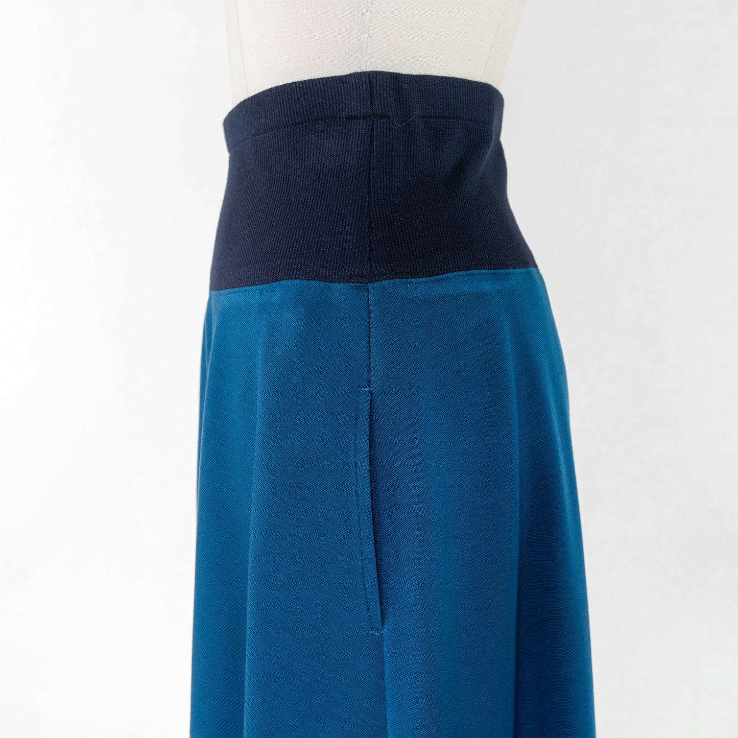 FONTANA GRANDE DUALWARM FLARED SKIRT
