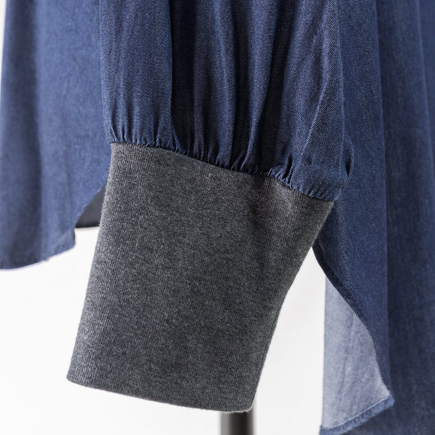 PASSIONE COTTON CELLULOSE BACK BUTTON BLOUSE