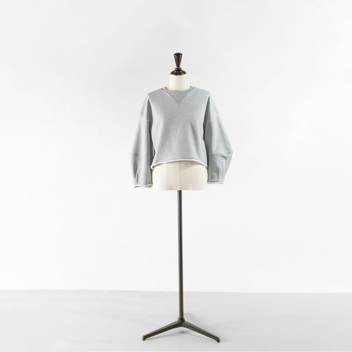 PASSIONE CROPPED SWEAT TOP