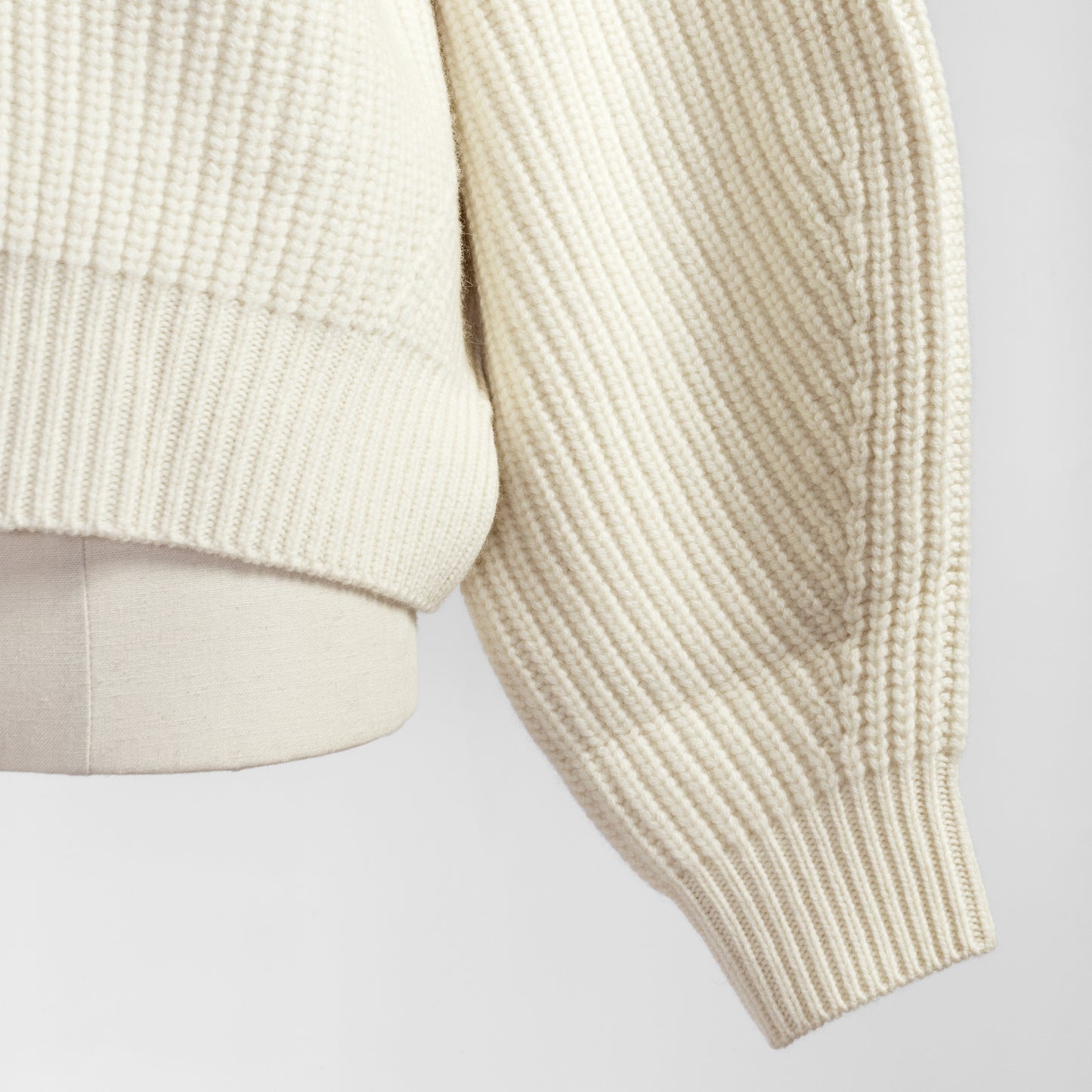 SACRA BOILED LAMBWOOL FURROW CARDIGAN