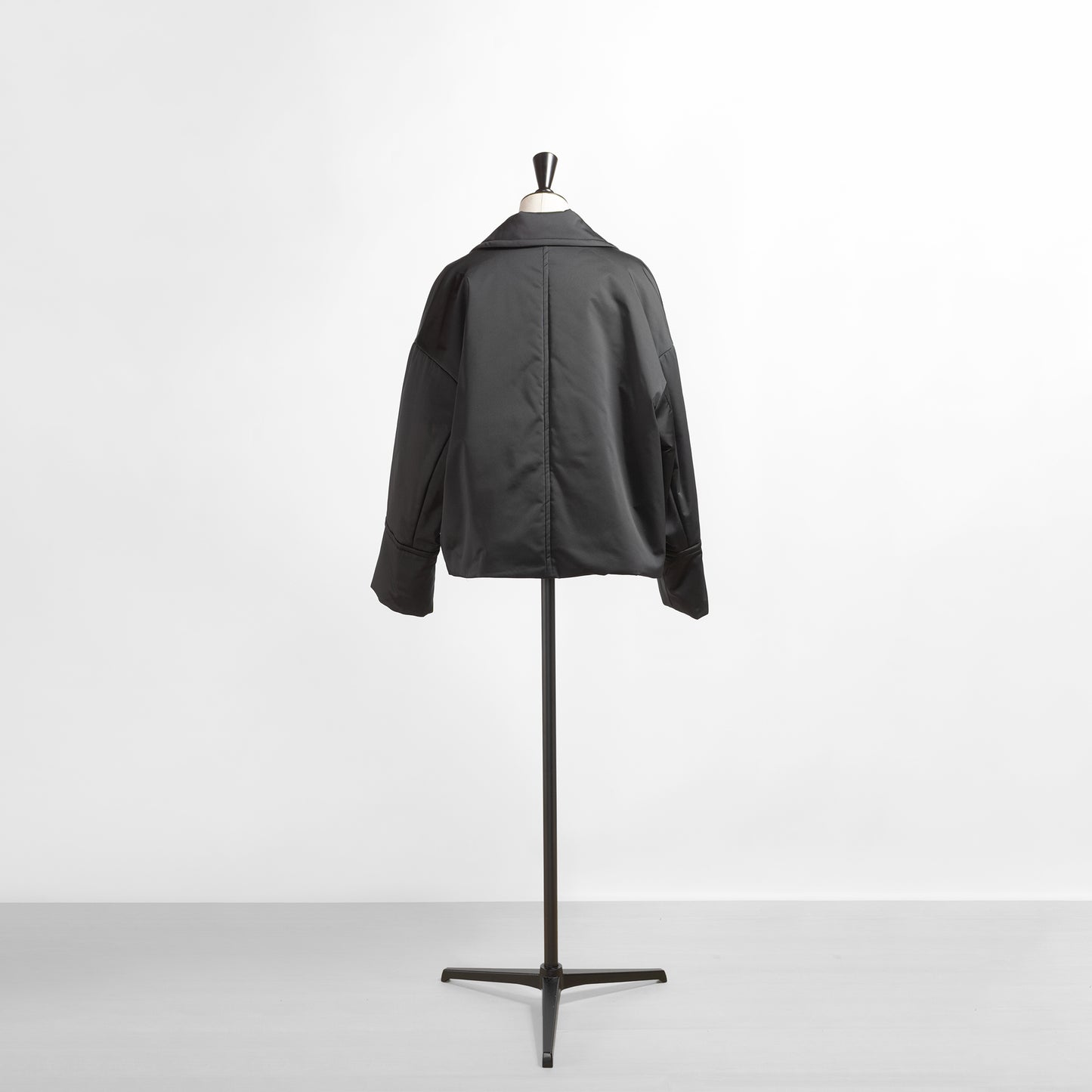 SACRA PADDING TAFFETA SHORT COAT