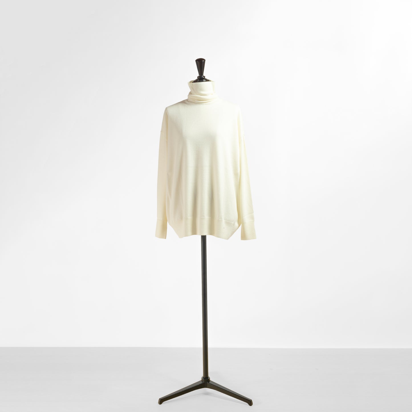 SACRA EXTRA FINE MERINO TOP