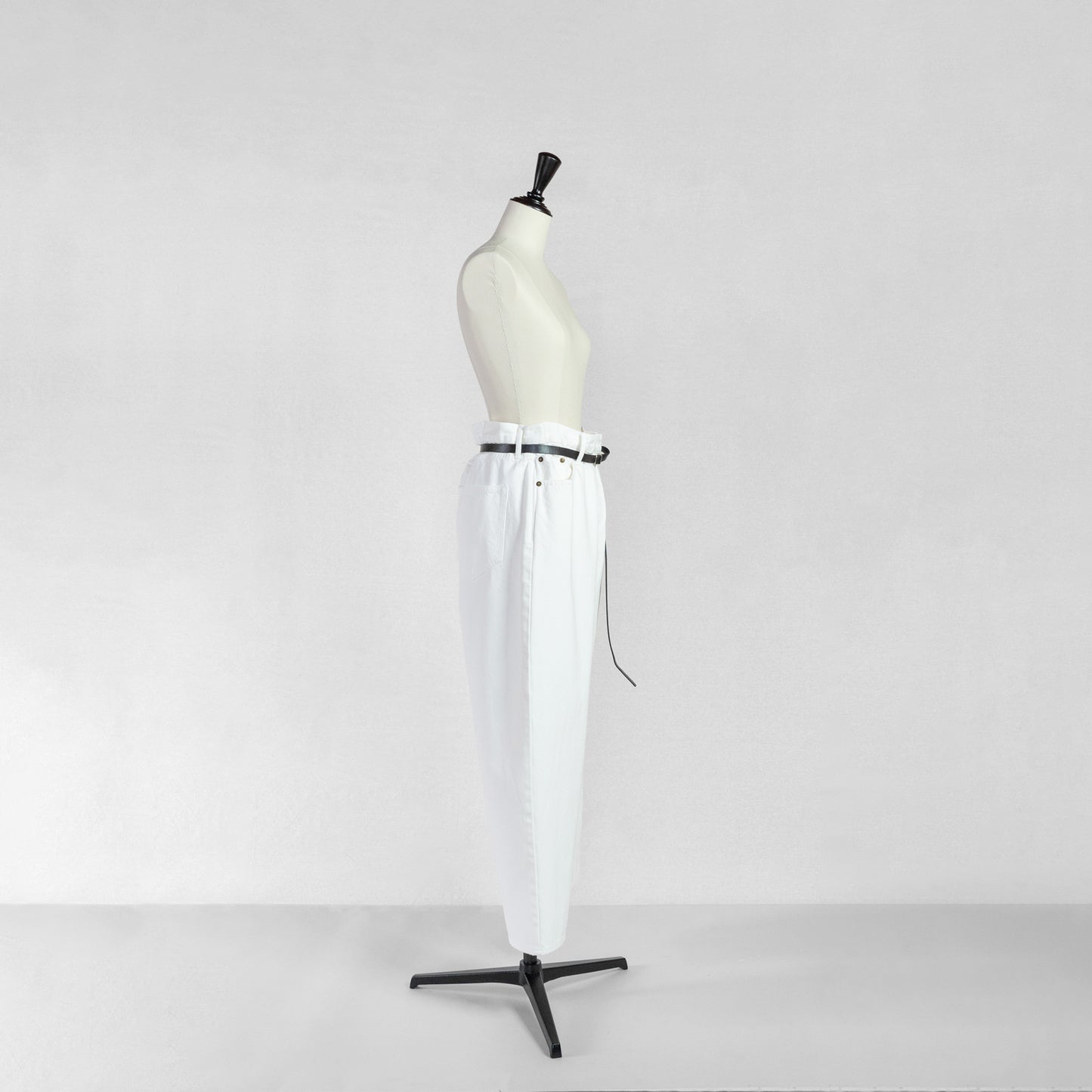 SACRA VINTAGE WHITE DENIM PANTS