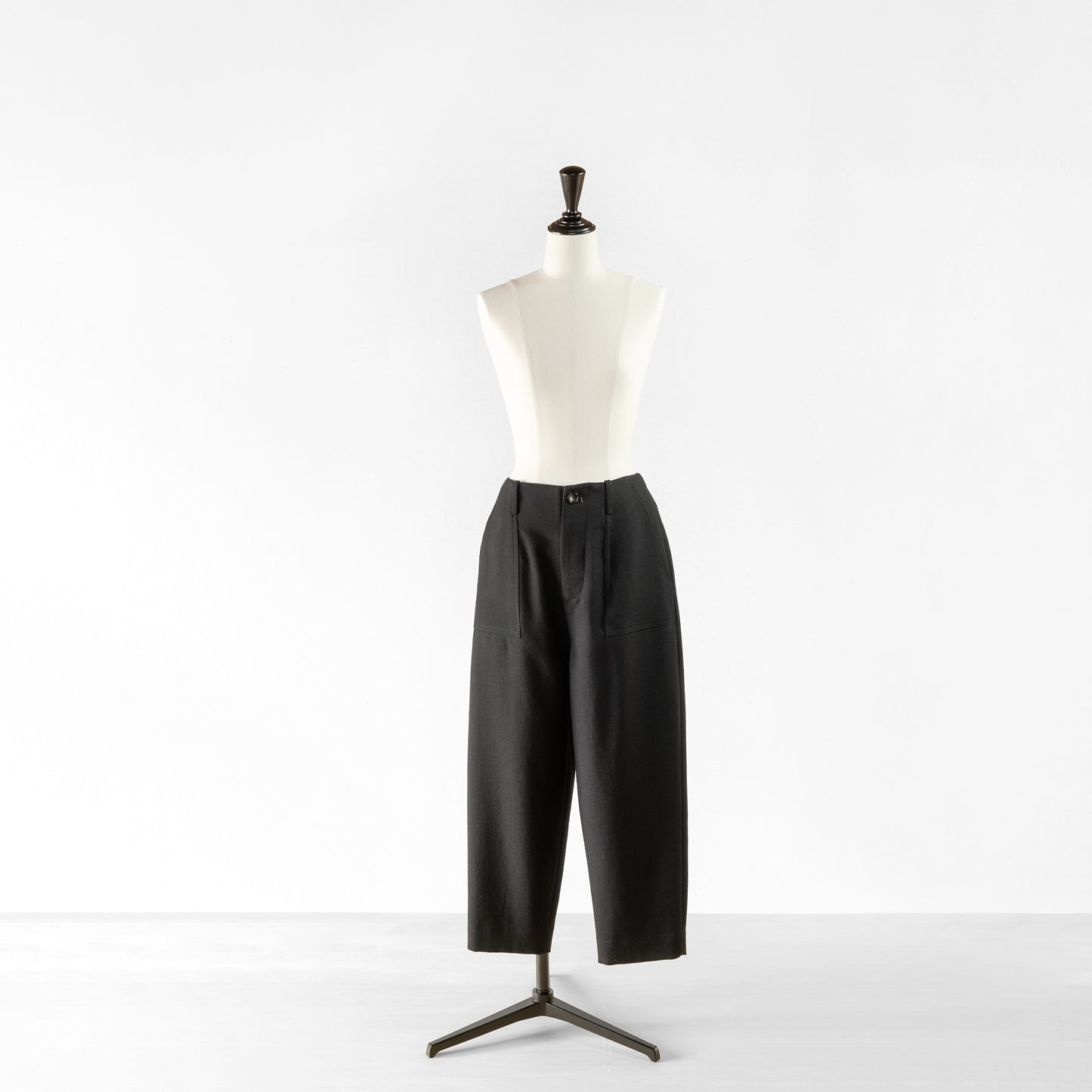 SACRA HIGH COUNT WOOL TWILL PANTS