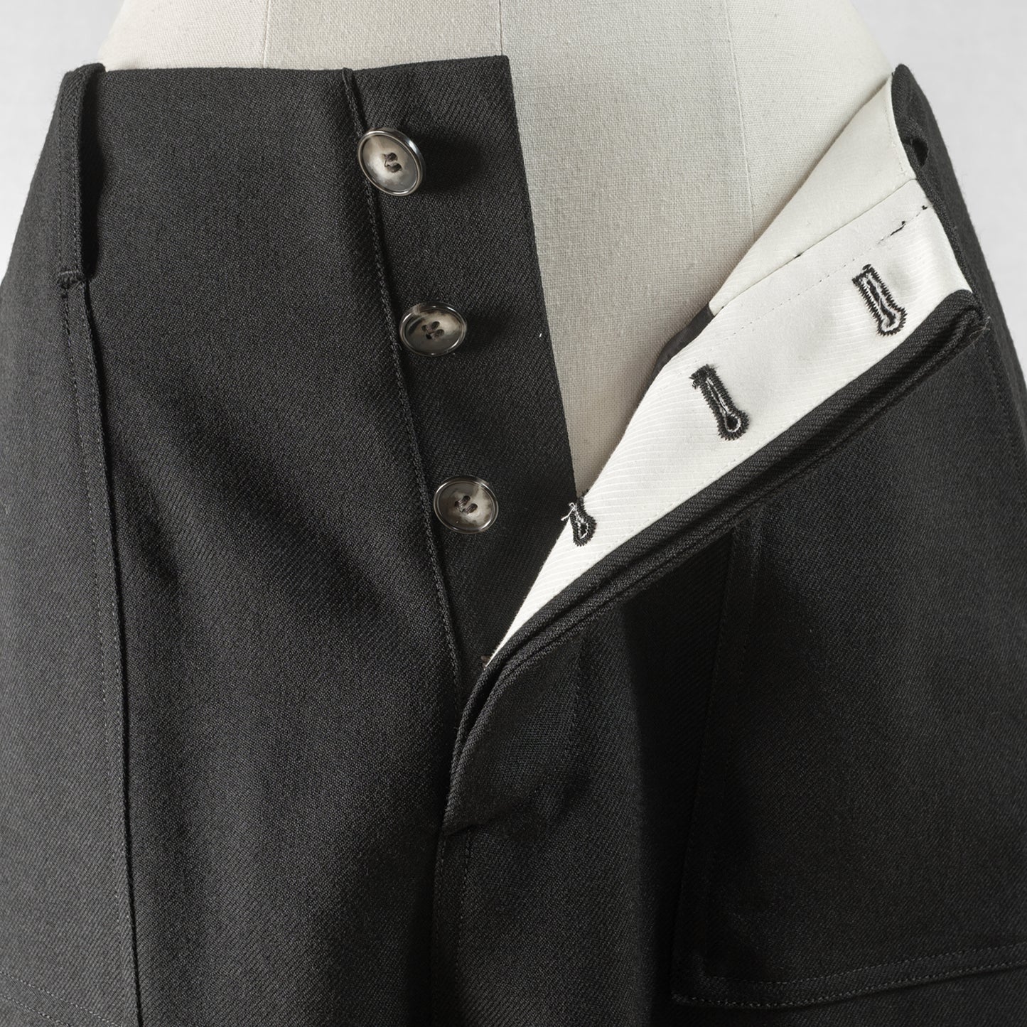 SACRA HIGH COUNT WOOL TWILL PANTS