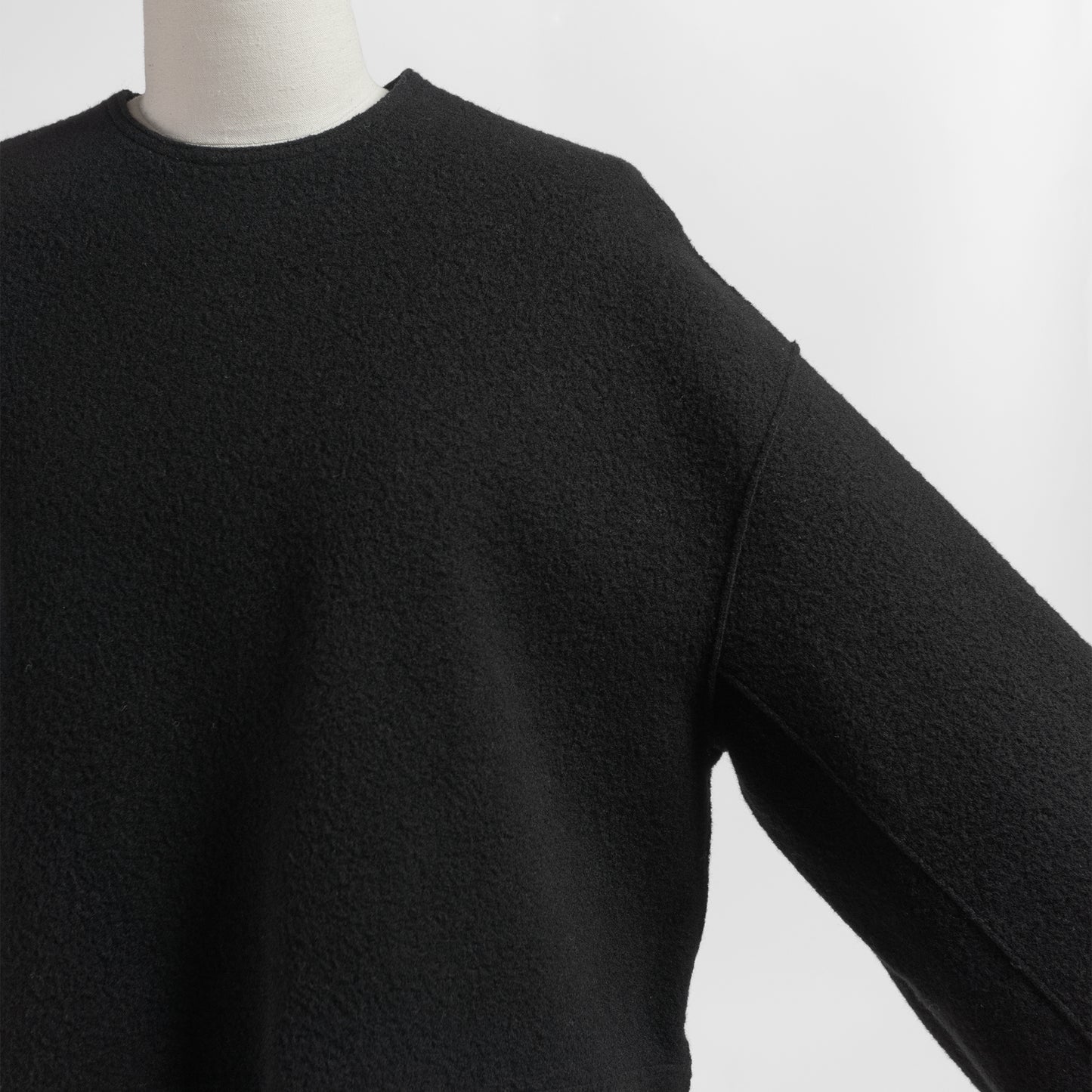 SACRA WOOL PILE TOP