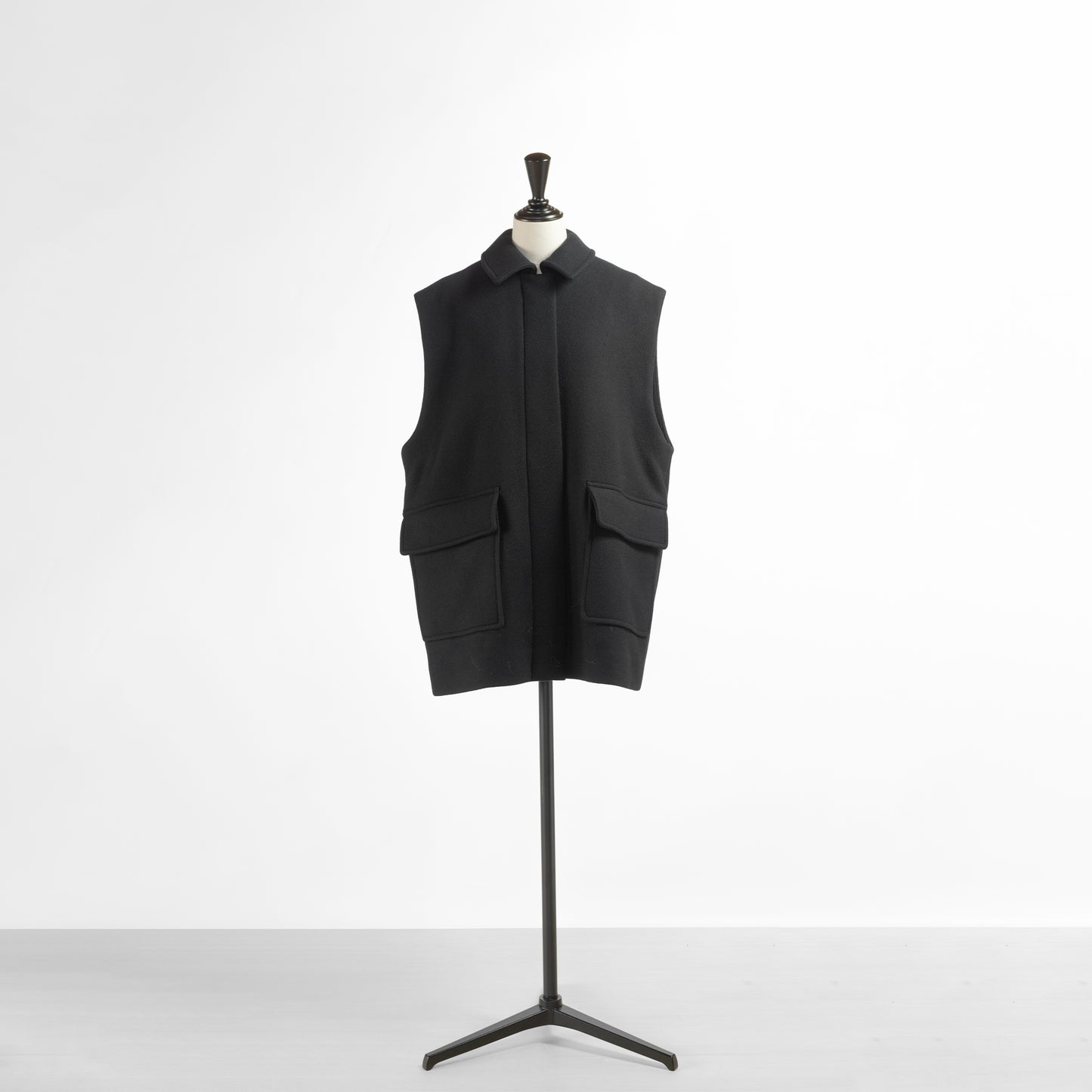 SACRA LAMBWOOL MELTON GILET