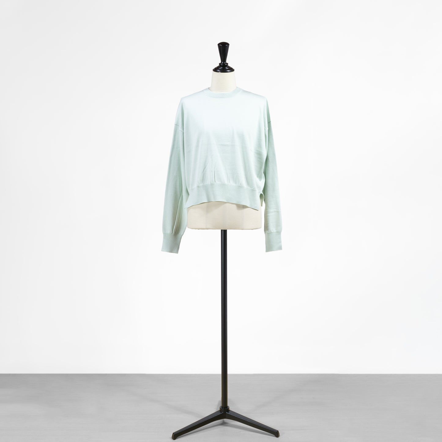 26AW SACRA エクストラファイン コットンカシミヤトップ 126130081