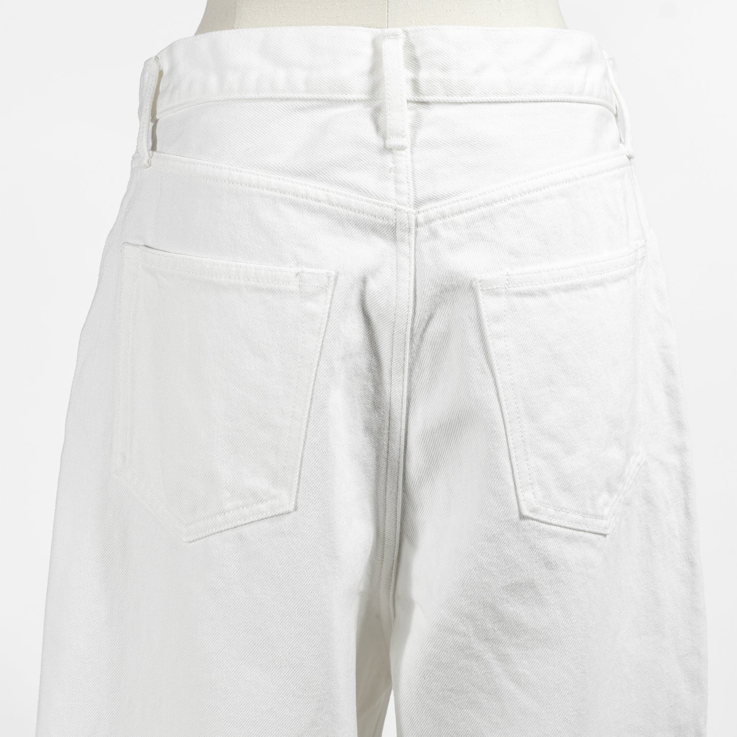 25AW SACRA ヴィンテージ デニムパンツ 125522111
