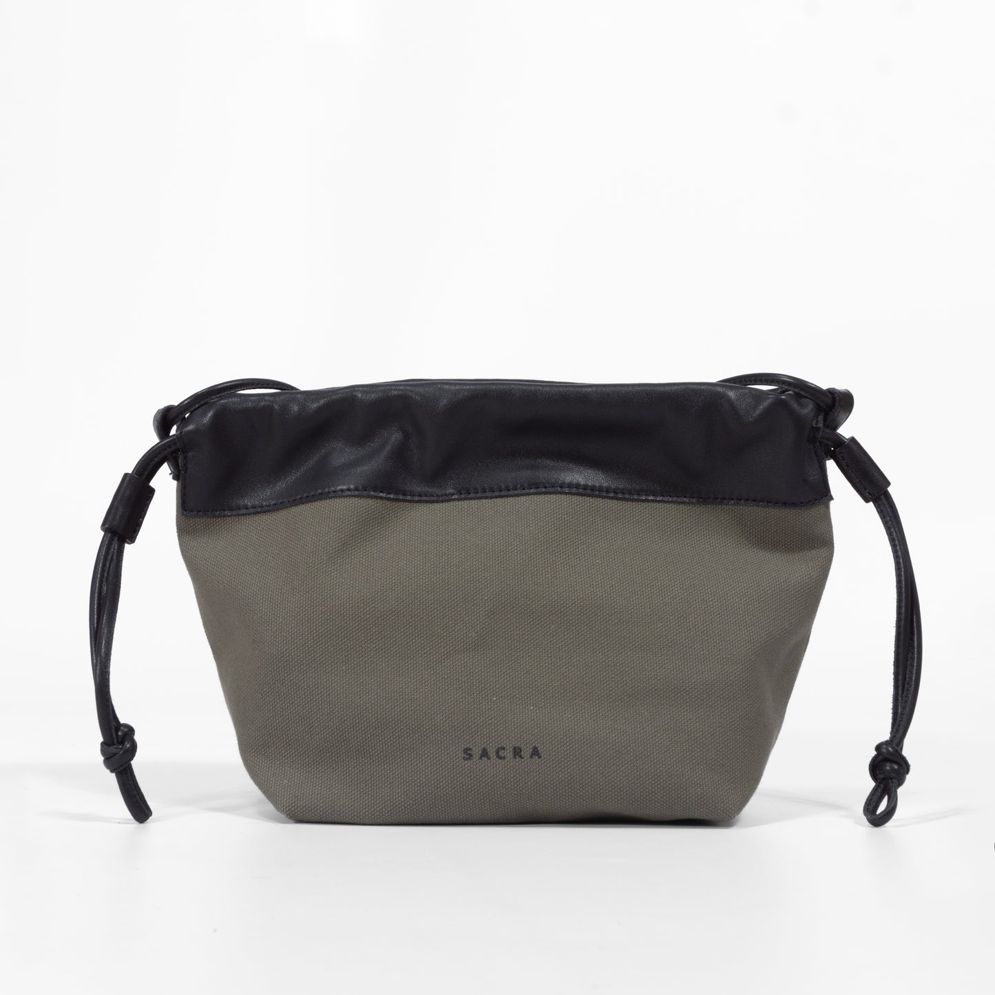 26SS SACRA キャンバス レザーストリングバッグ 126153301